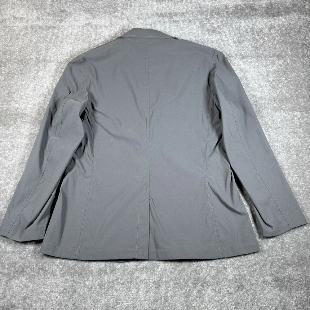 Eddie Bauer‎ Blazer Men's 46 Gray Nylon Spandex Performance Stretch 3 Button
